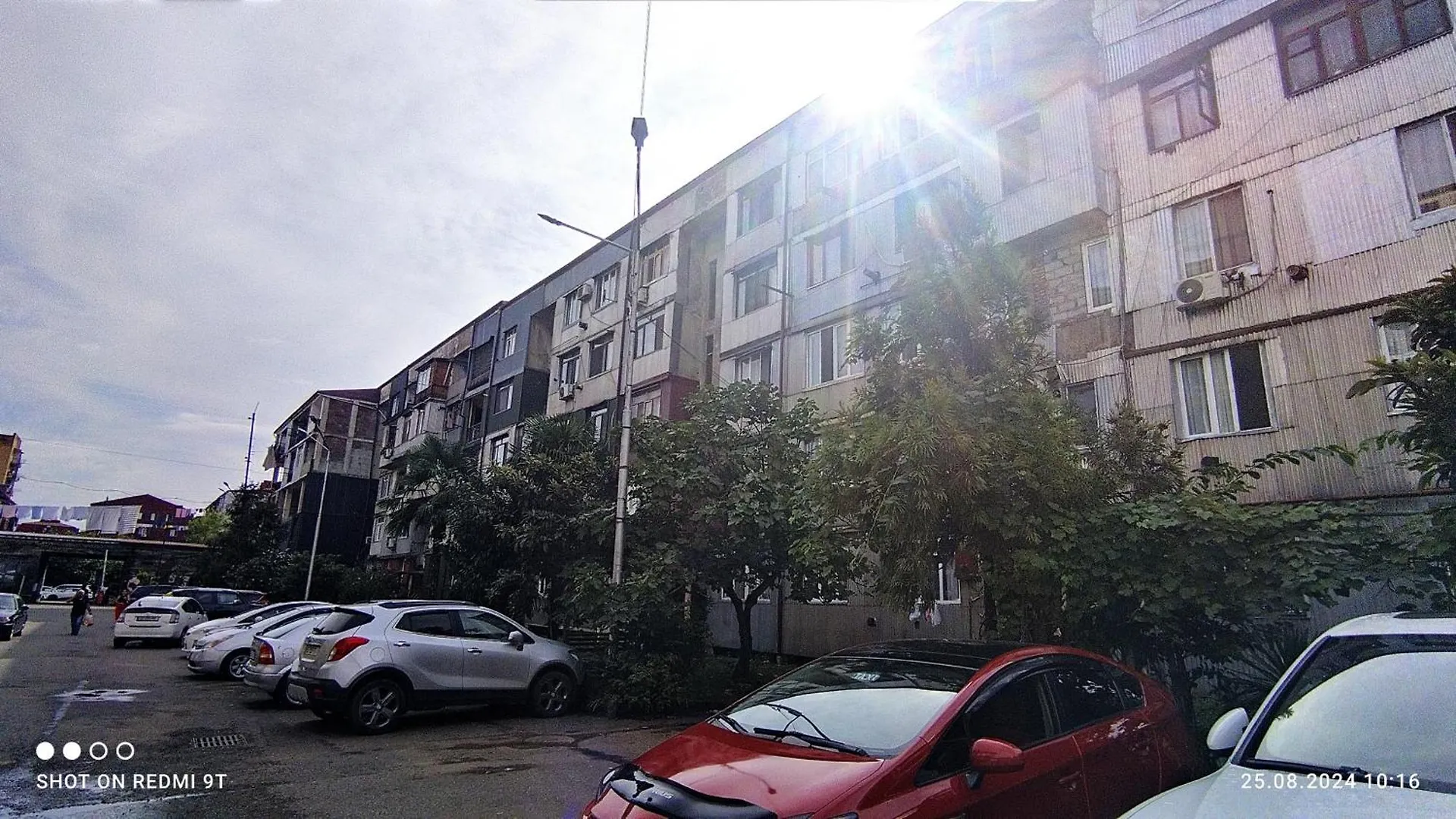 Bright And Cozy Apartment Batumi